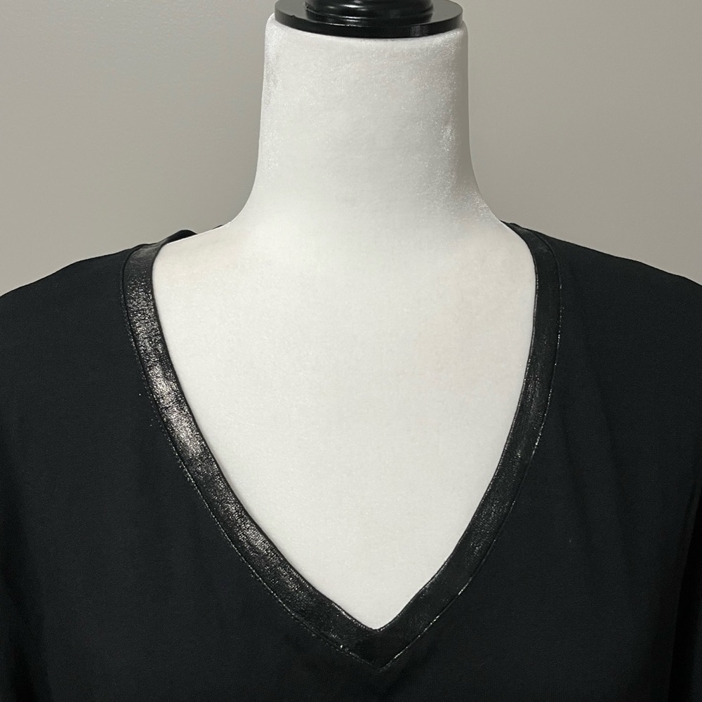 Mos Mosh Renee V-Neck Long Sleeve Black Tee - Picture 3 of 9
